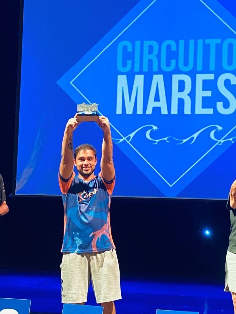 A paralisia cerebral não me parou: Gabriel Tanajura Lemos e a força de quem fez do mar um caminho.